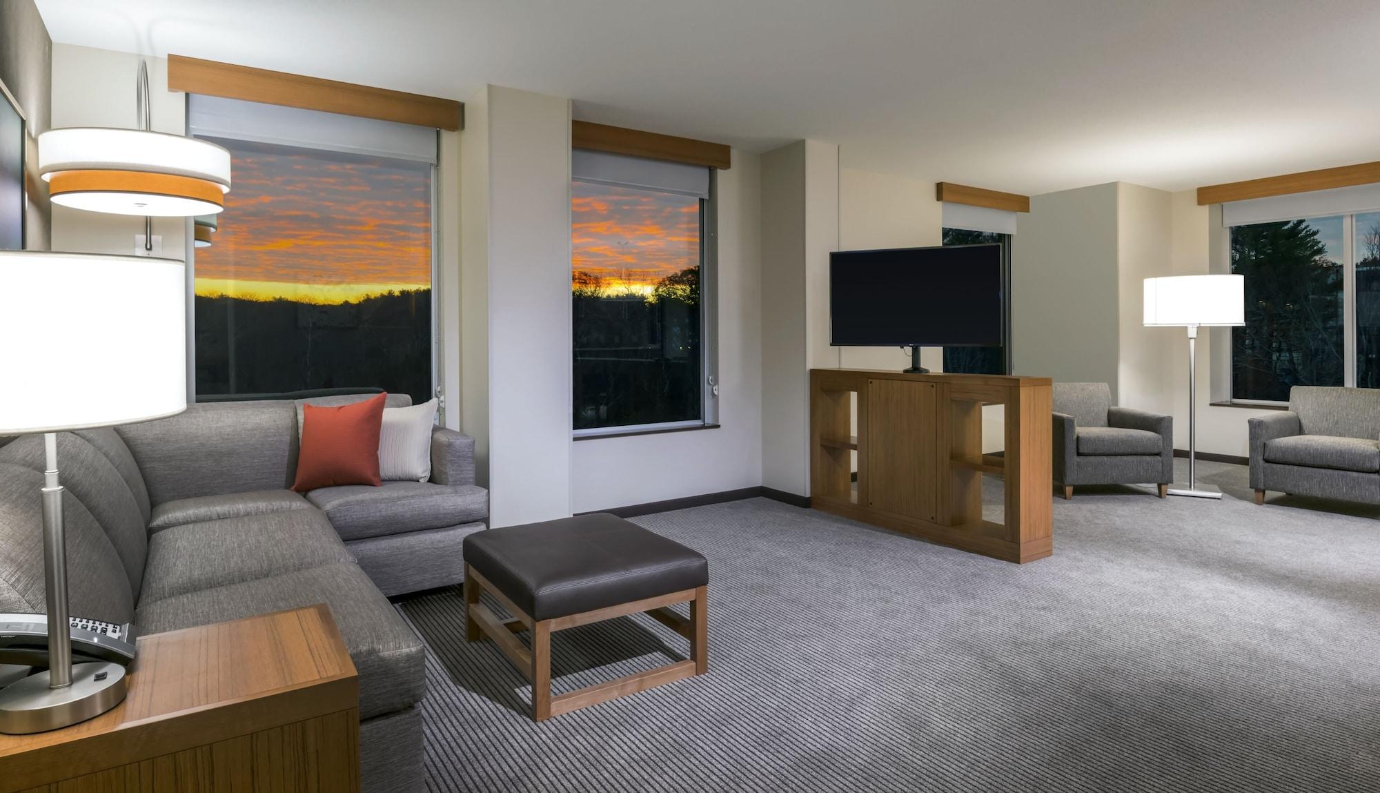 Hyatt Place Marlborough/Apex Center Exteriör bild
